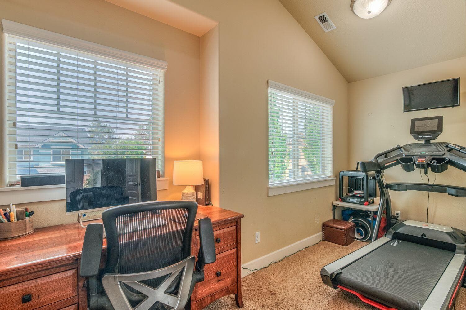 Photo of 630 NW 28th Street 17 of 35