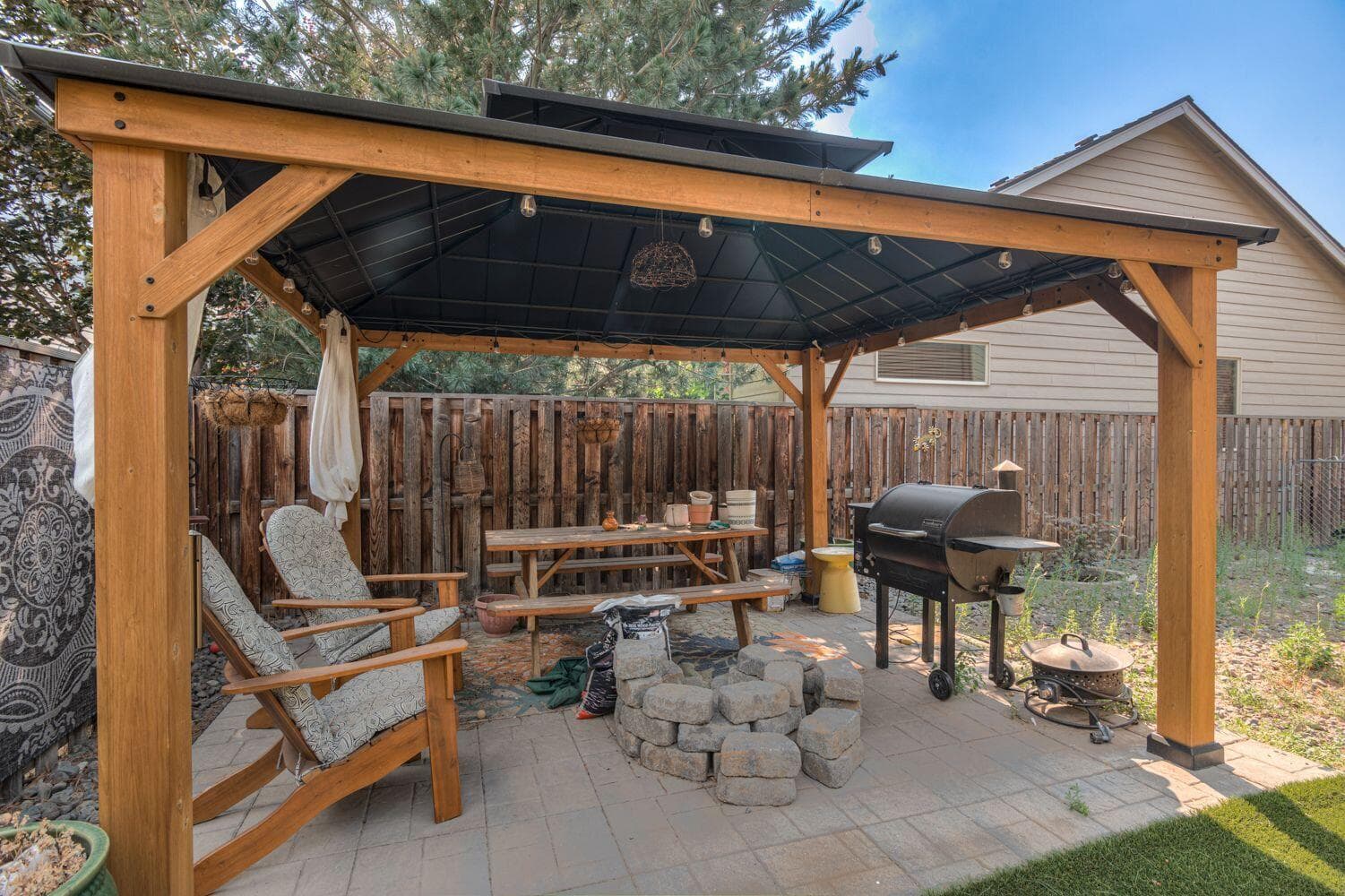 Photo of 630 NW 28th Street 28 of 35