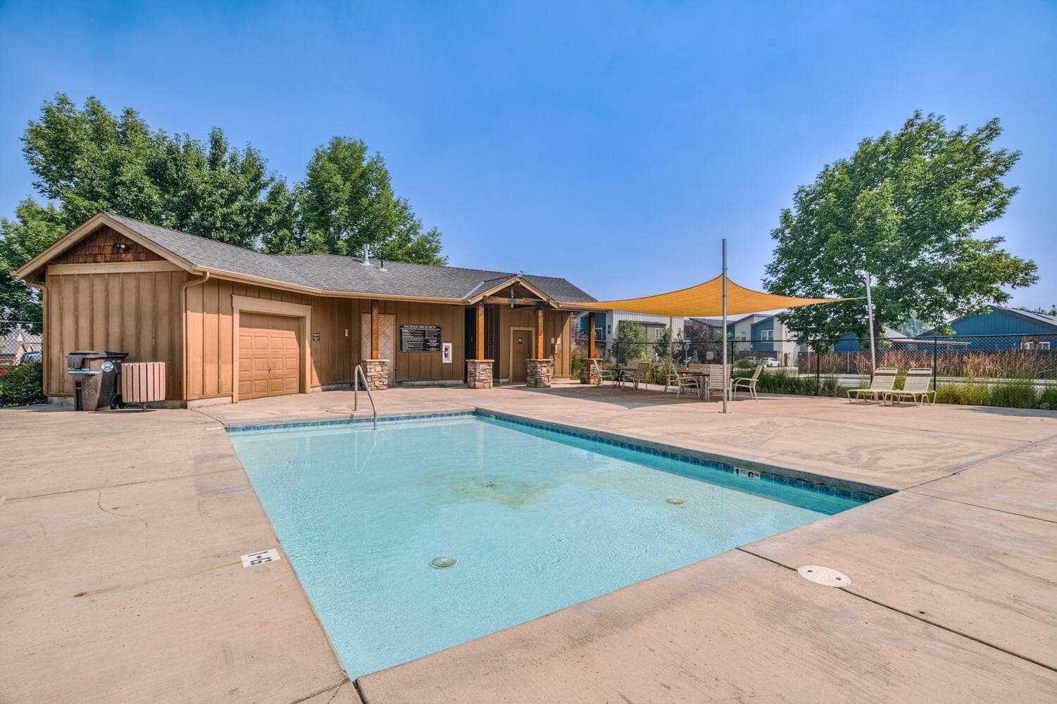 Photo of 630 NW 28th Street 32 of 35