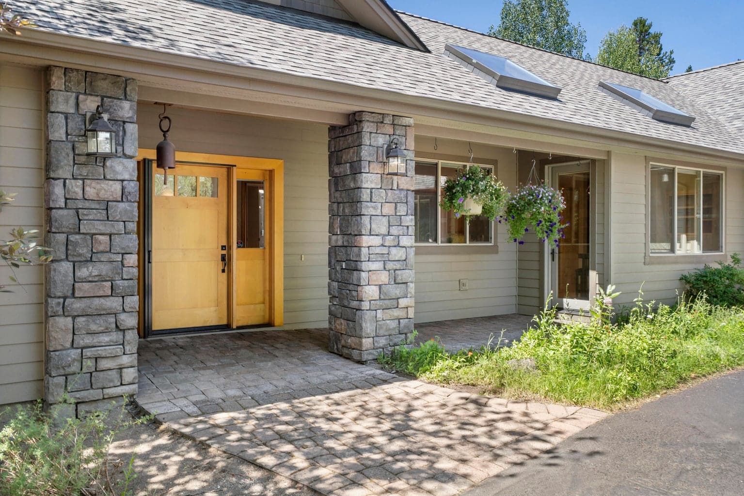Photo of 57941 Cypress Lane 3 of 39