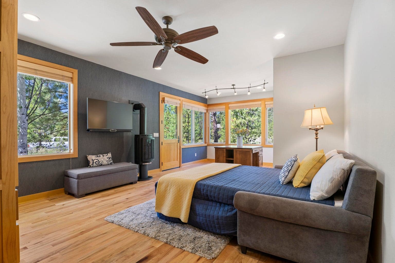 Photo of 57941 Cypress Lane 24 of 39