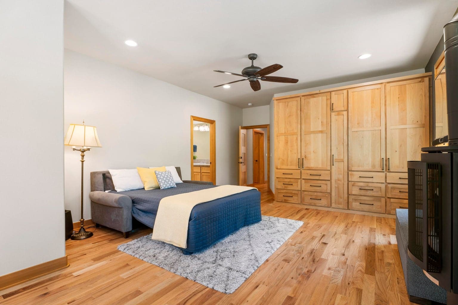 Photo of 57941 Cypress Lane 27 of 39
