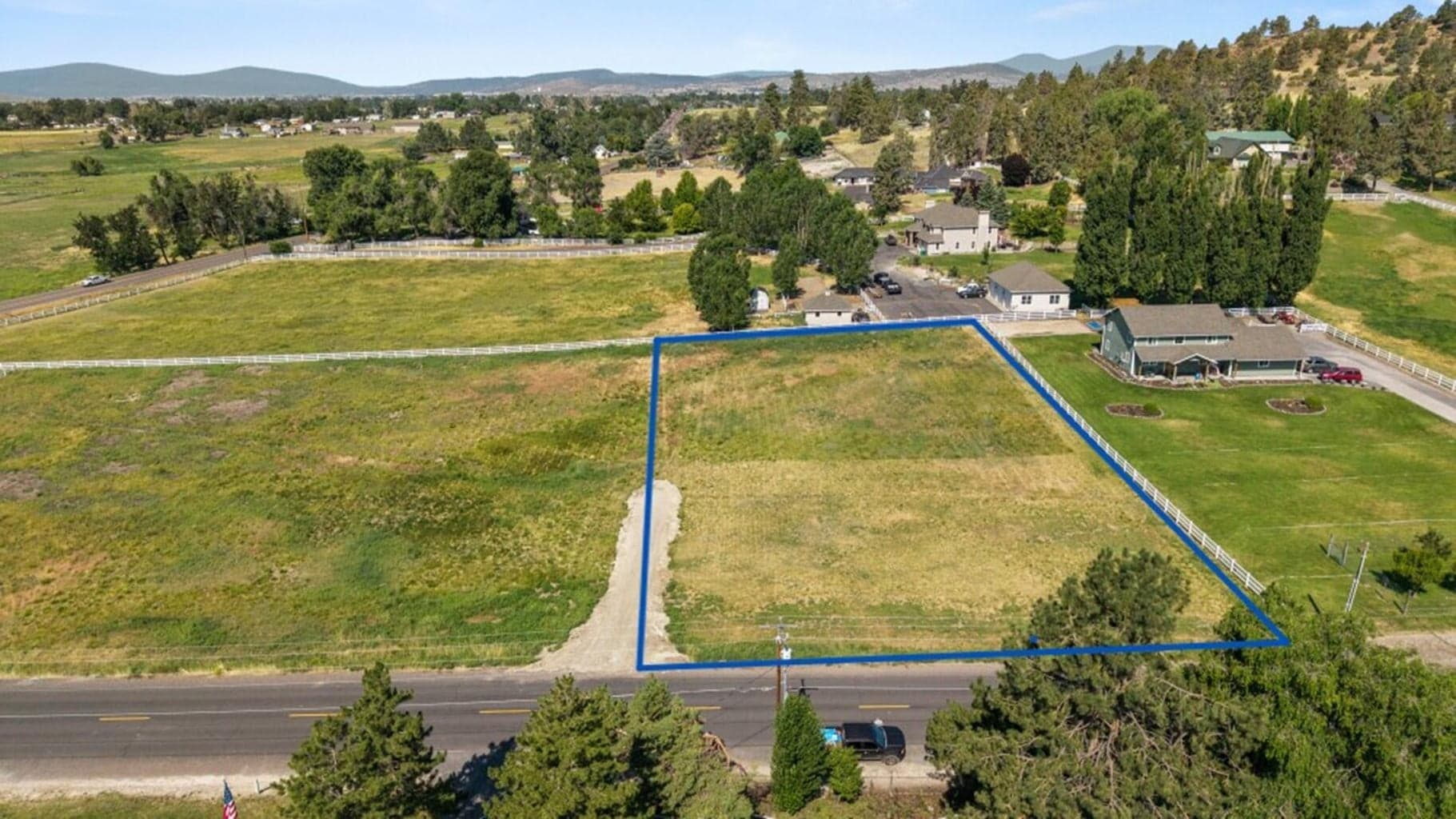 Photo of 0 Vale 1 of 21