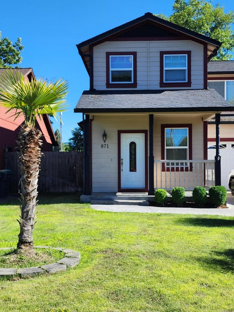 Photo of 871 Marshall 3 of 41