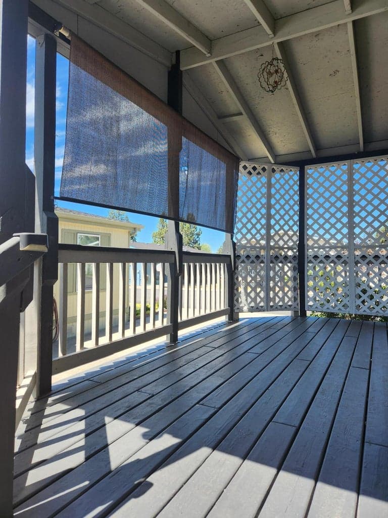 Covered back deck.