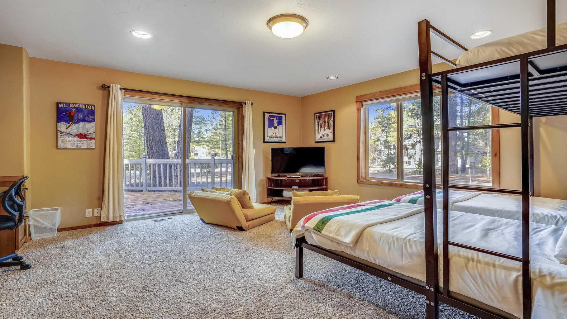 Photo of 17729 Topflite Lane 23 of 37