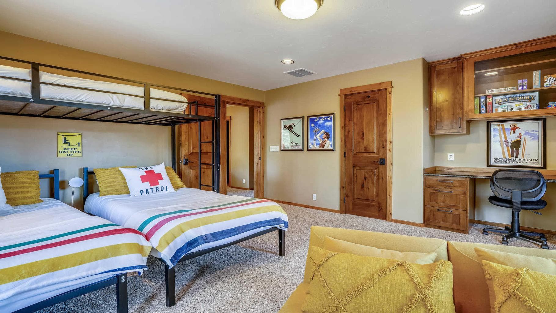 Photo of 17729 Topflite Lane 25 of 37