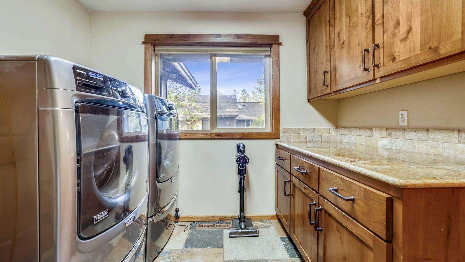 Photo of 17729 Topflite Lane 30 of 37