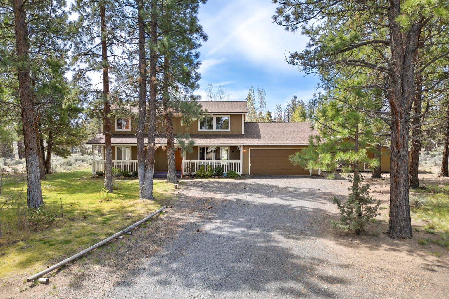 Photo of 22181 Calgary 1 of 40