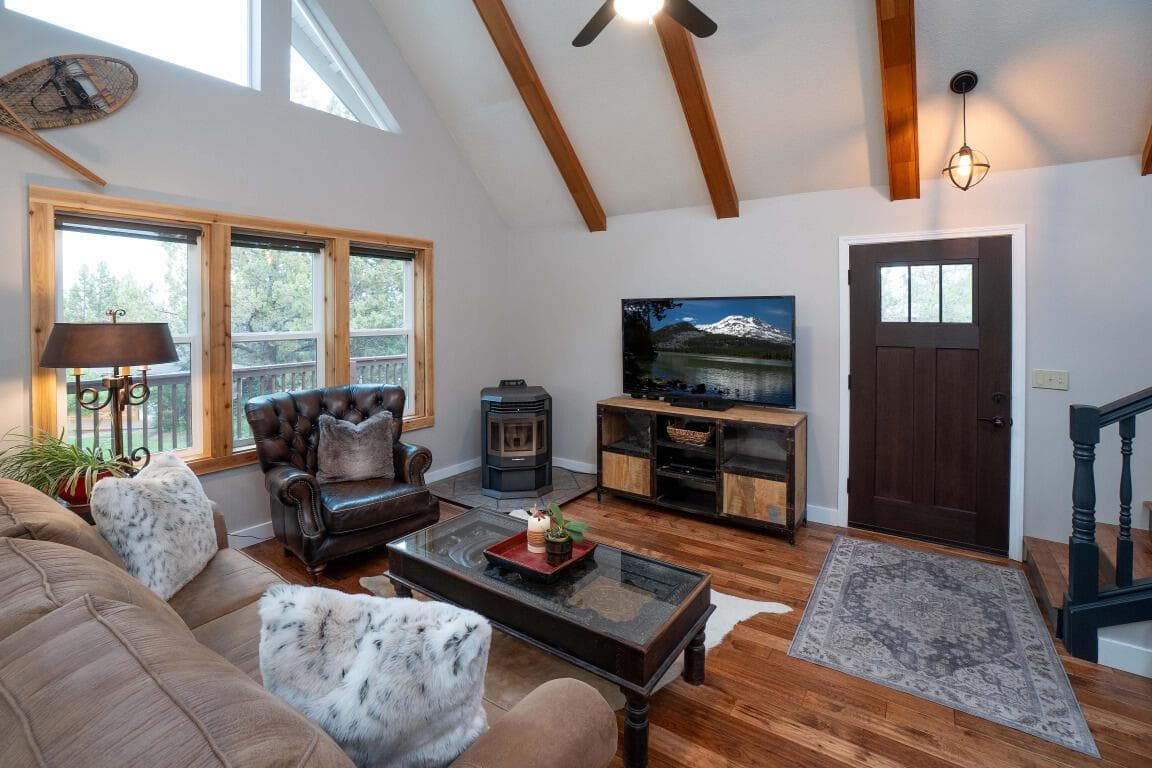 Photo of 21260 Limestone 6 of 36