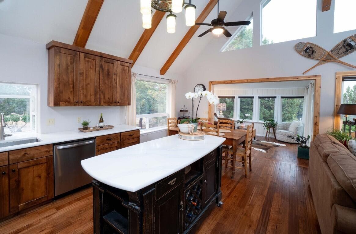 Photo of 21260 Limestone Avenue 9 of 36