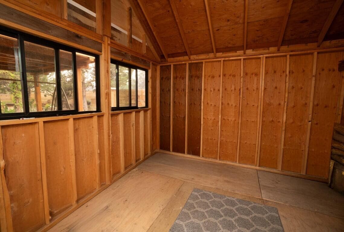 Photo of 21260 Limestone Avenue 32 of 36
