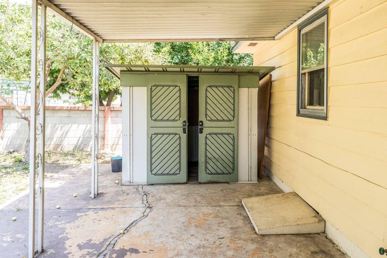 Photo of 555 NW 4th Street 19 of 20