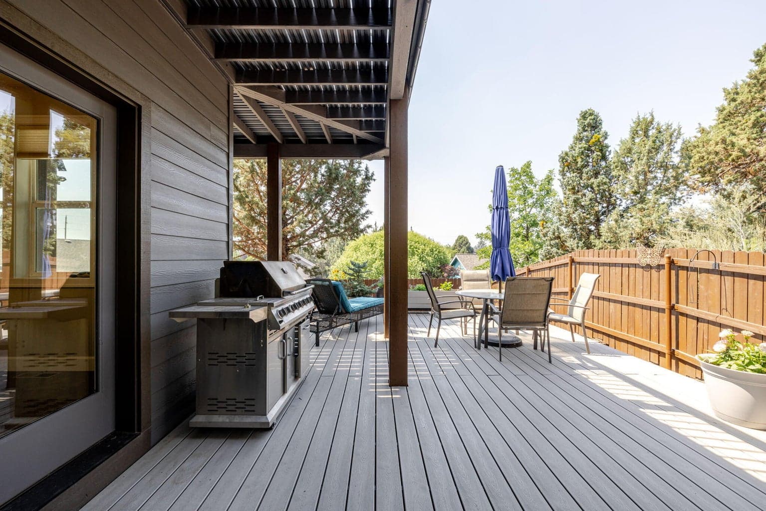Photo of 63225 NE Eastview Drive 26 of 37
