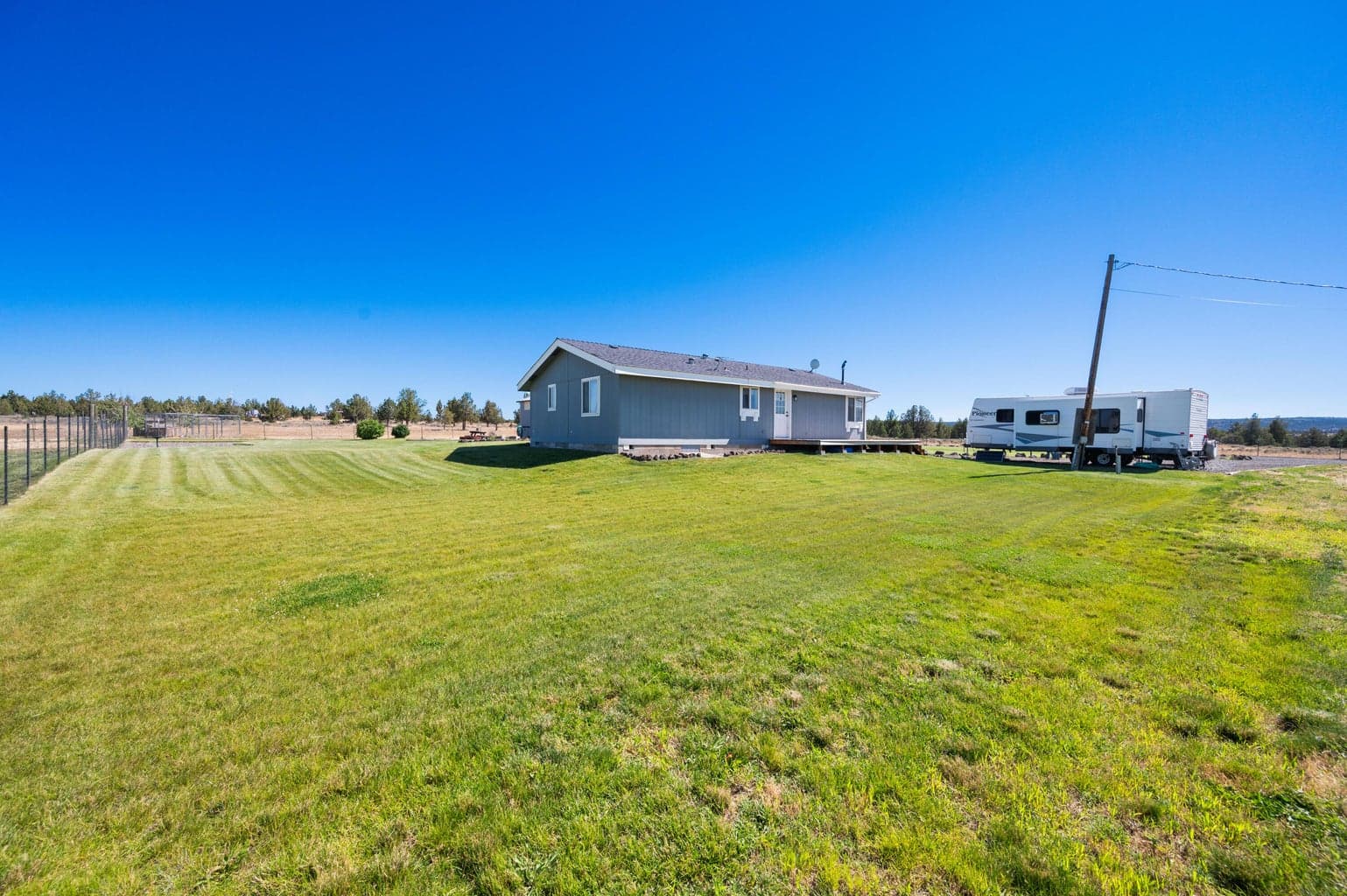 Photo of 6485 SE Riordan Road 42 of 61