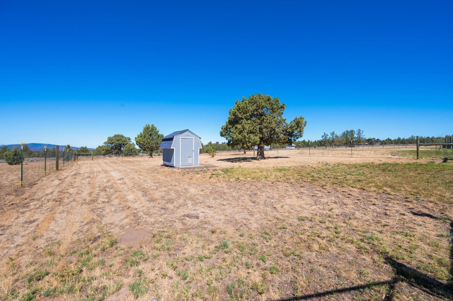 Photo of 6485 SE Riordan Road 46 of 61