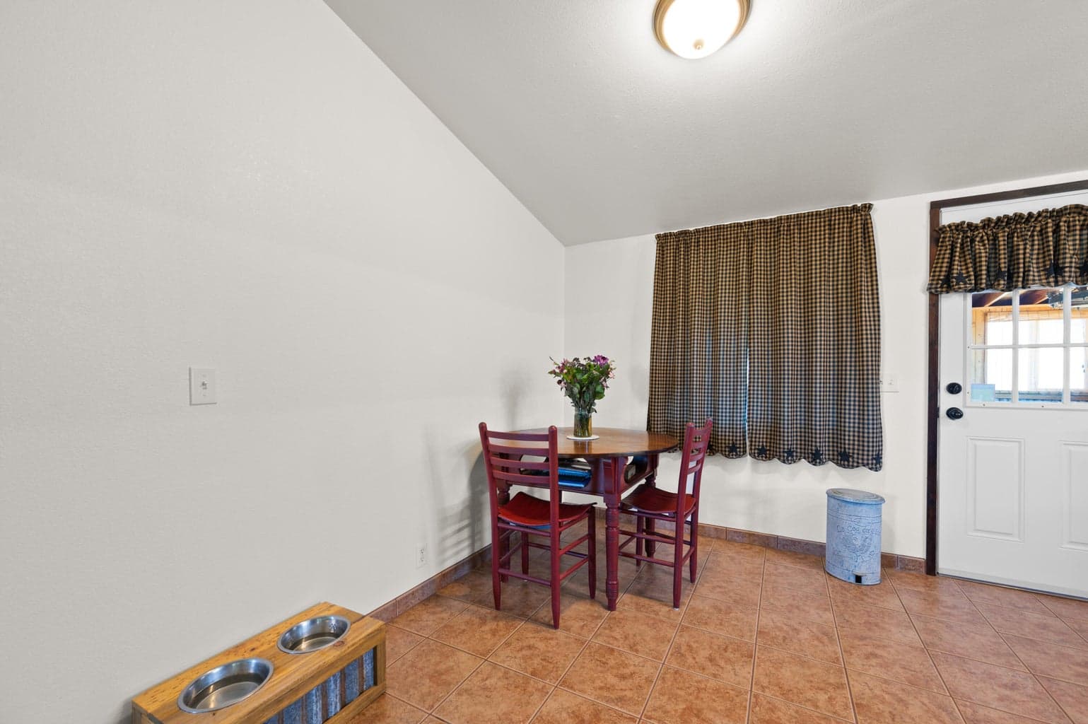 Photo of 6485 SE Riordan Road 14 of 61