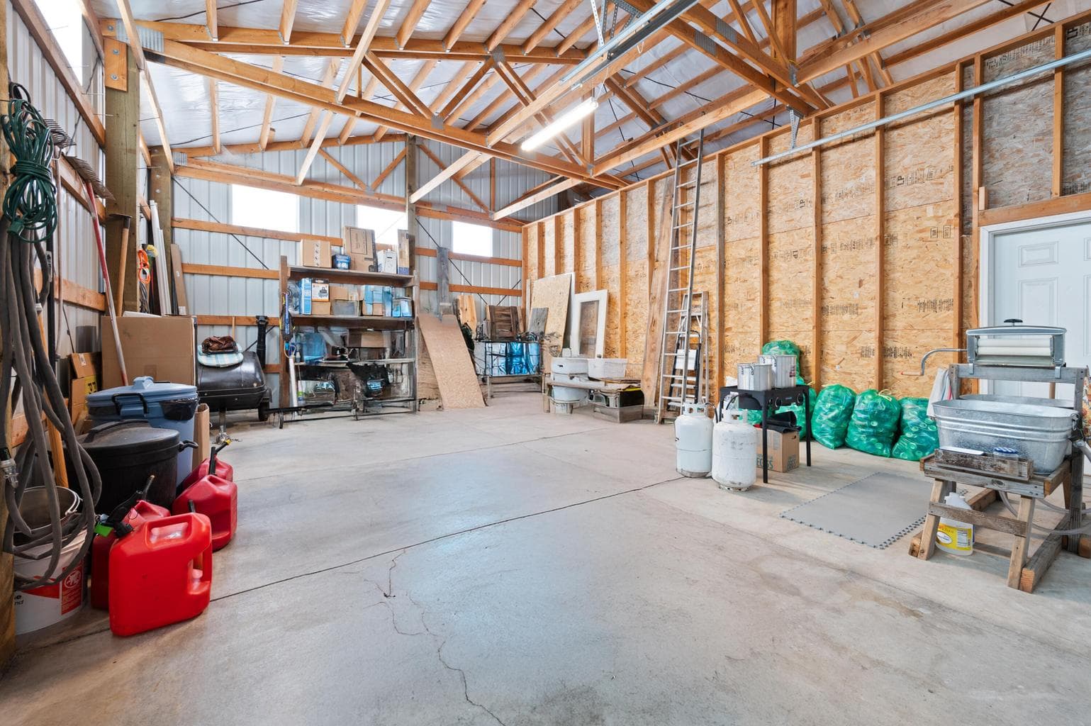Photo of 6485 SE Riordan Road 36 of 61