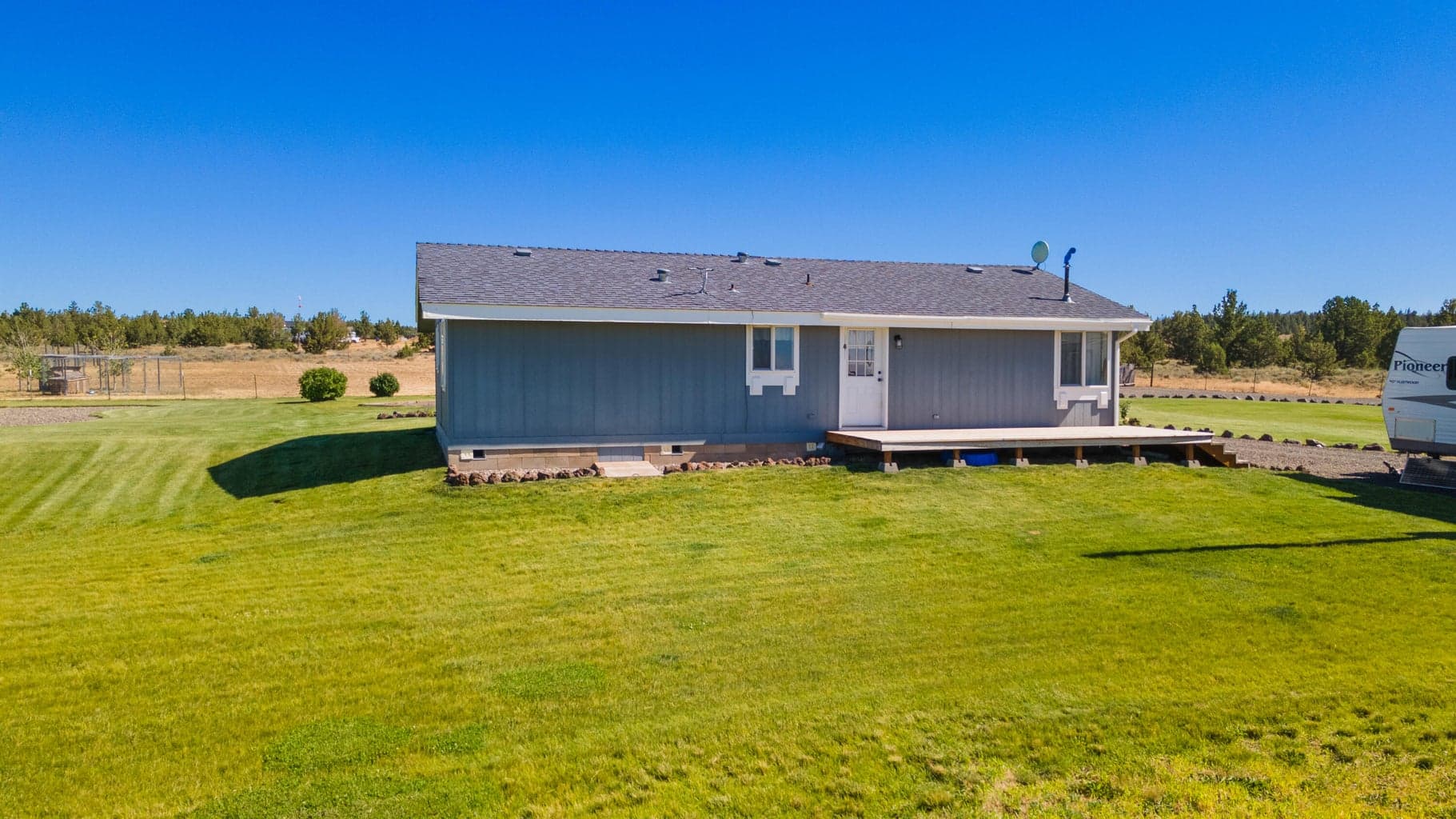 Photo of 6485 SE Riordan Road 33 of 61