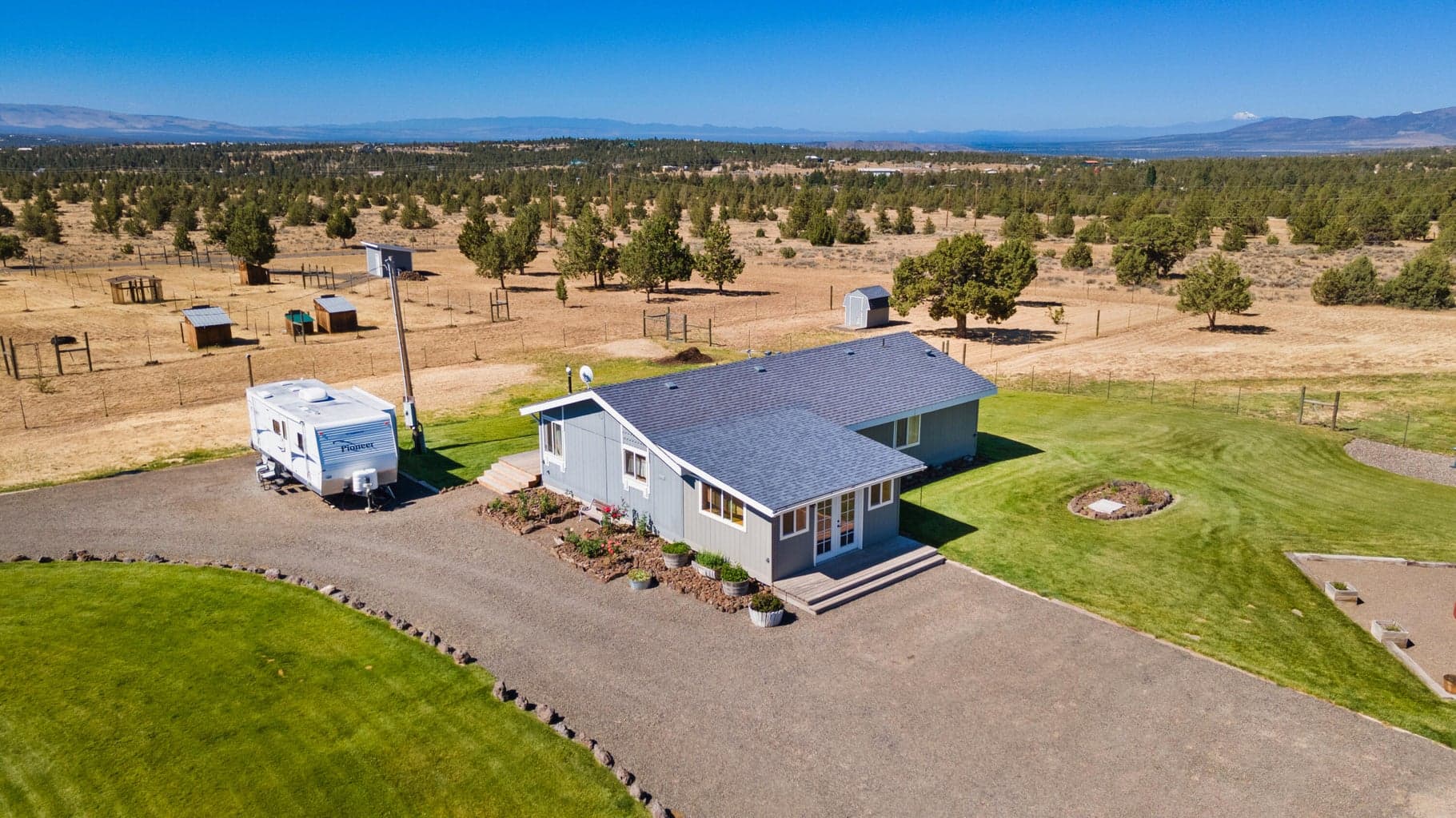 Photo of 6485 SE Riordan Road 7 of 61