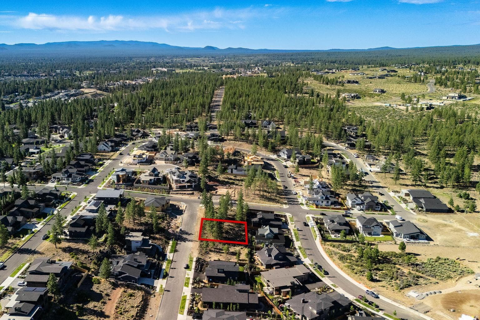 Photo of 62651 NW Ember Place 7 of 9