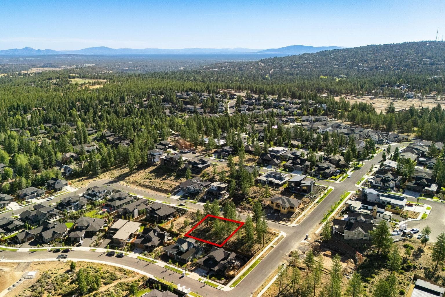 Photo of 62651 NW Ember Place 9 of 9