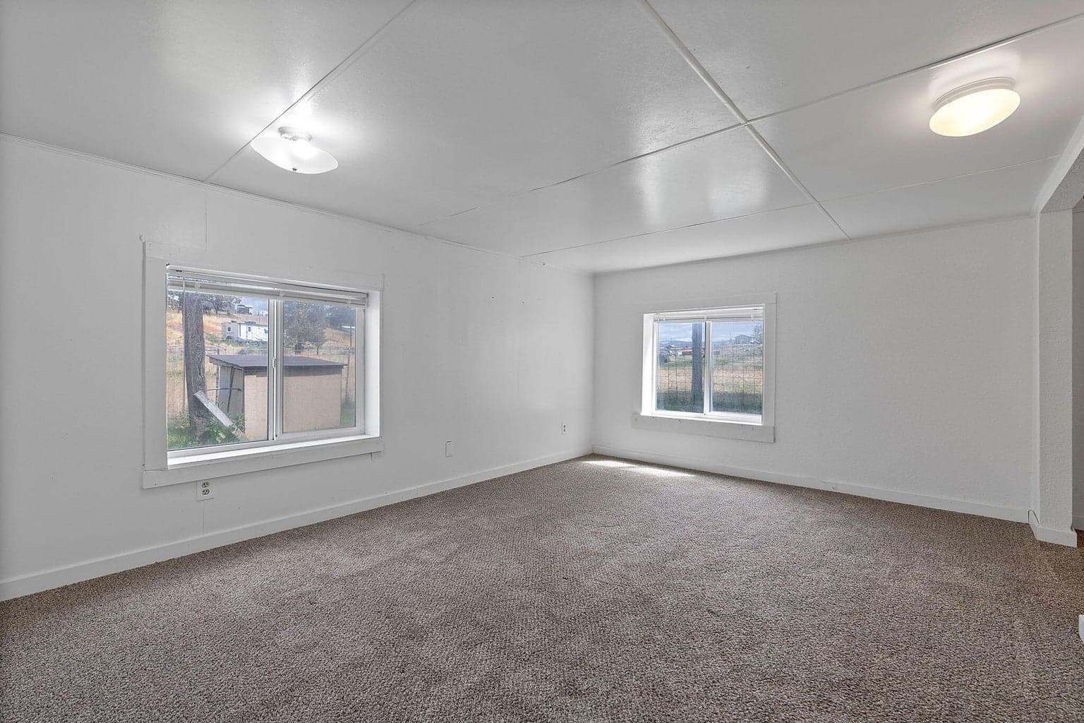 Photo of 518 NE Barnes Road 11 of 15