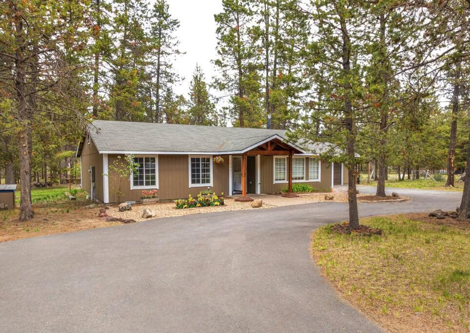 Photo of 16146 Blackfeather Lane 31 of 31