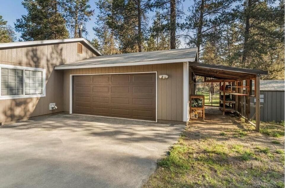 Photo of 16146 Blackfeather Lane 28 of 31