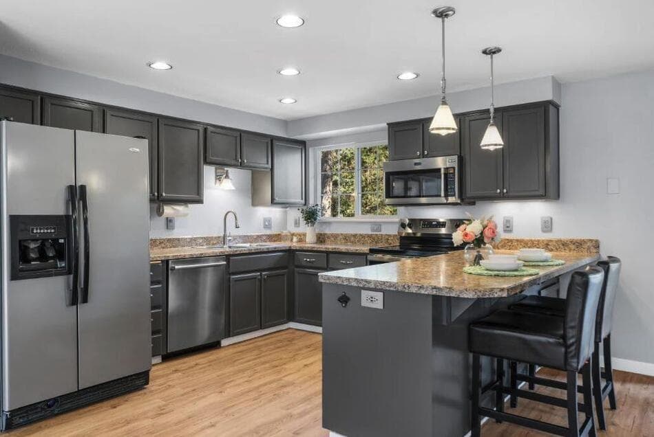Photo of 16146 Blackfeather Lane 7 of 31