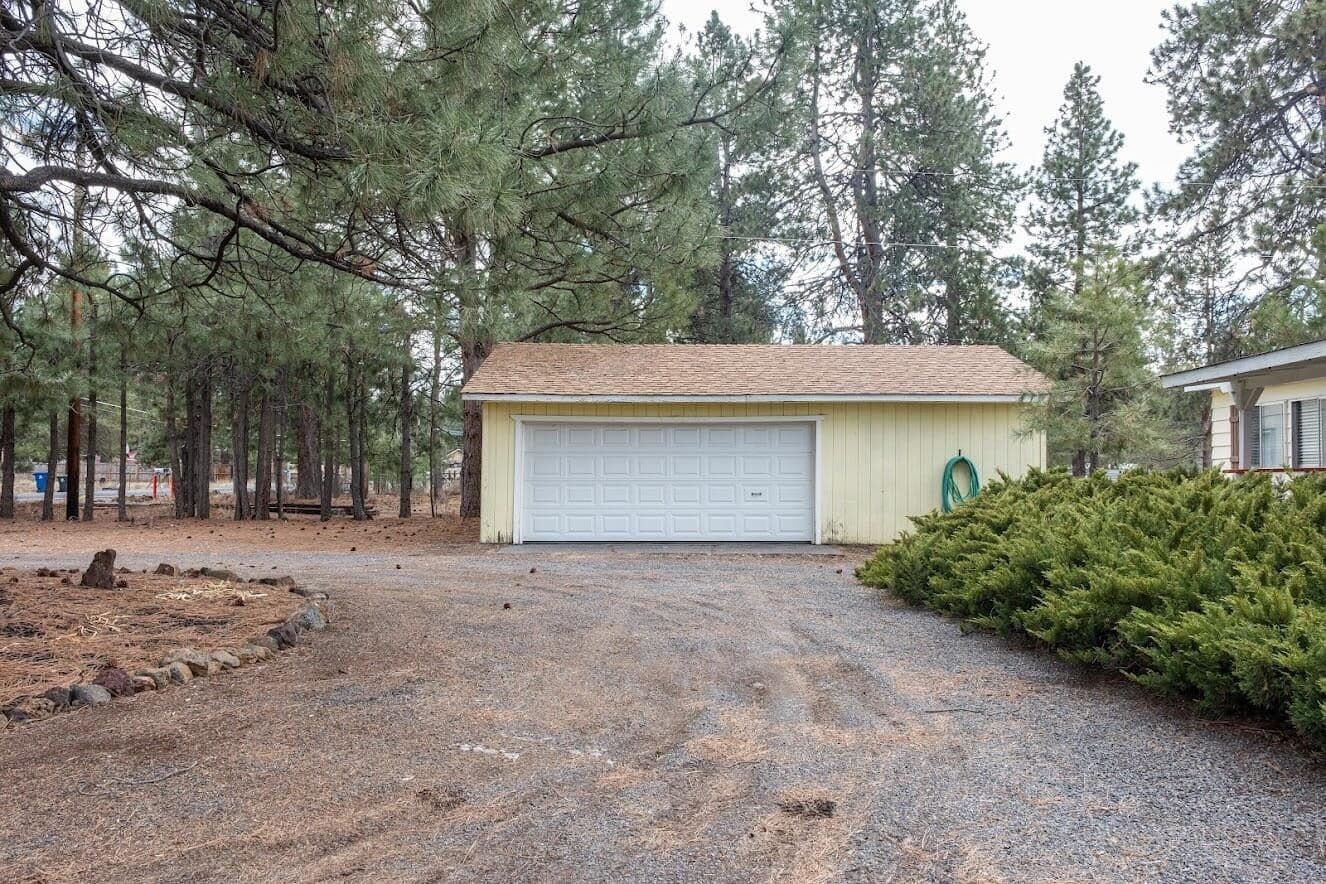 Photo of 59823 Cheyenne Road 23 of 29
