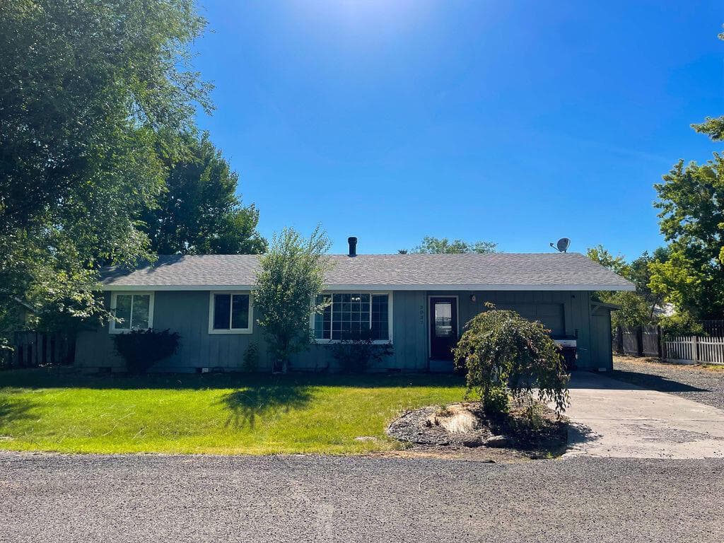 3037 Clearbrook, Malin, 97632