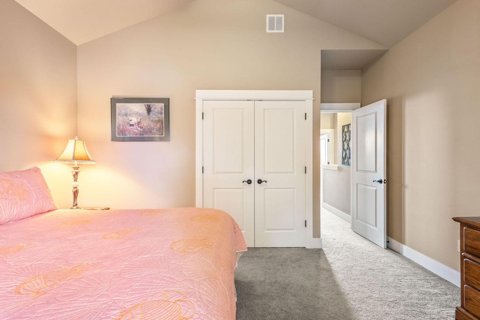 Photo of 2810 SW 33rd Street 22 of 40
