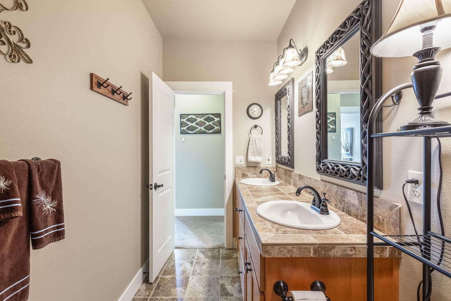 Photo of 2810 SW 33rd Street 24 of 40