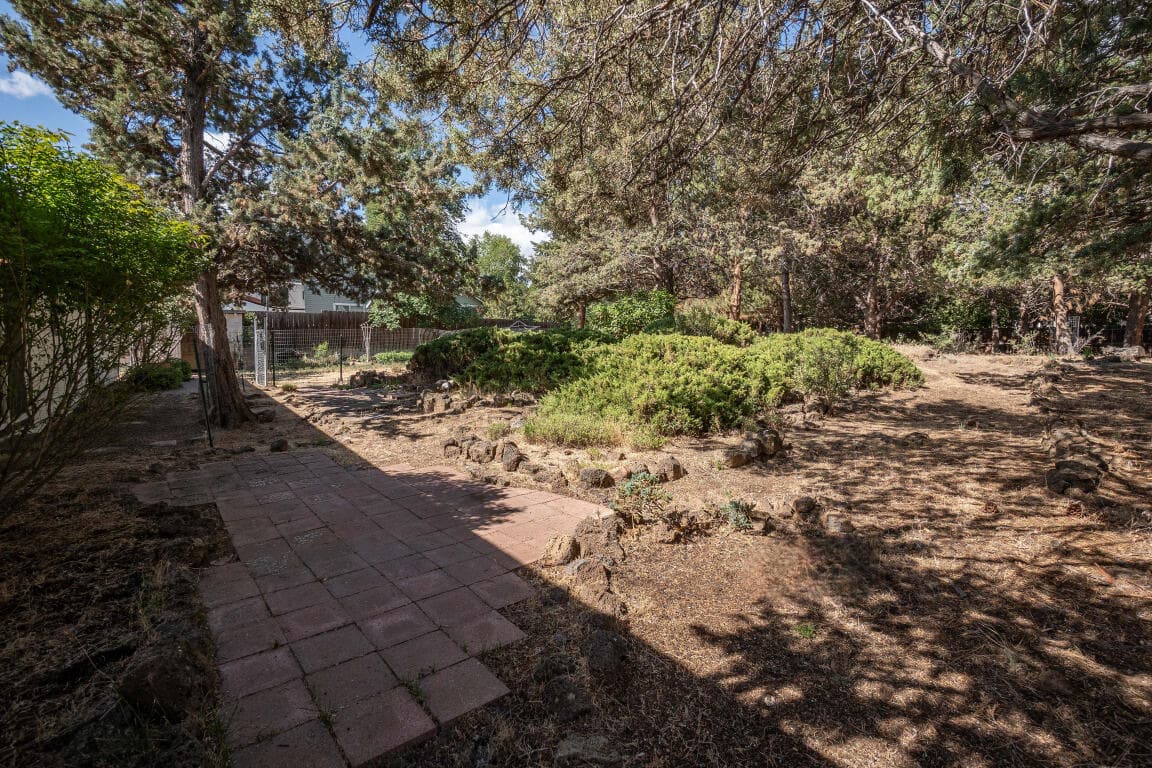 Photo of 61777 SE Fargo Lane 19 of 22