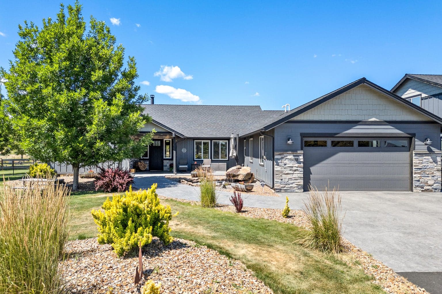 Photo of 6330 NW Jackpine Avenue 7 of 60
