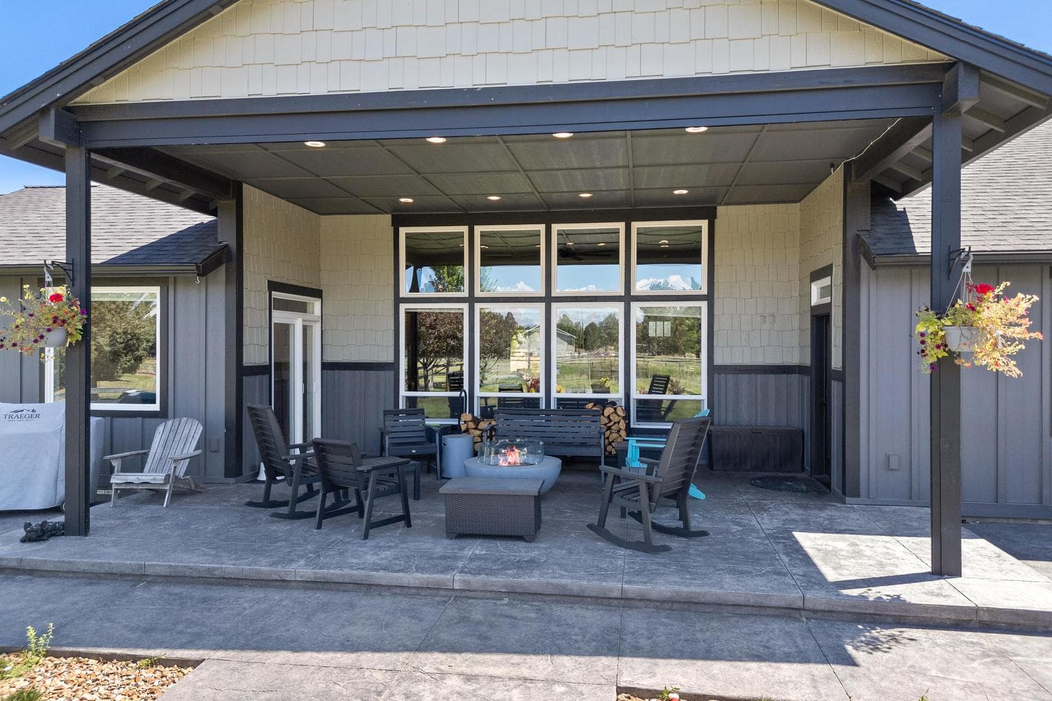 Photo of 6330 NW Jackpine Avenue 35 of 60