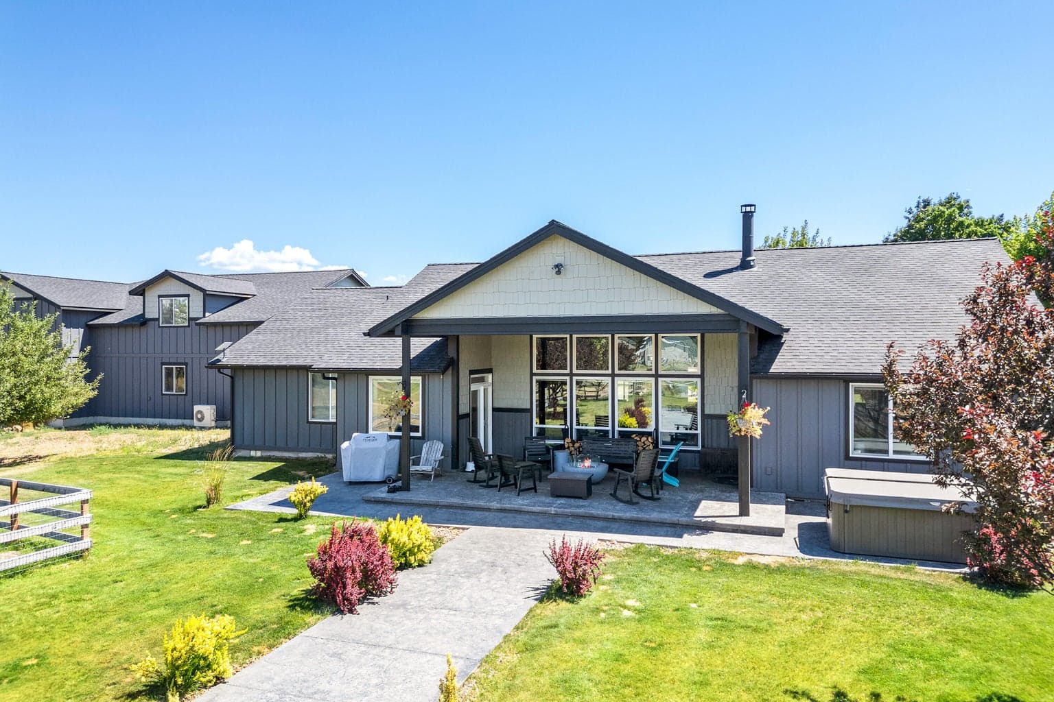 Photo of 6330 NW Jackpine Avenue 36 of 60