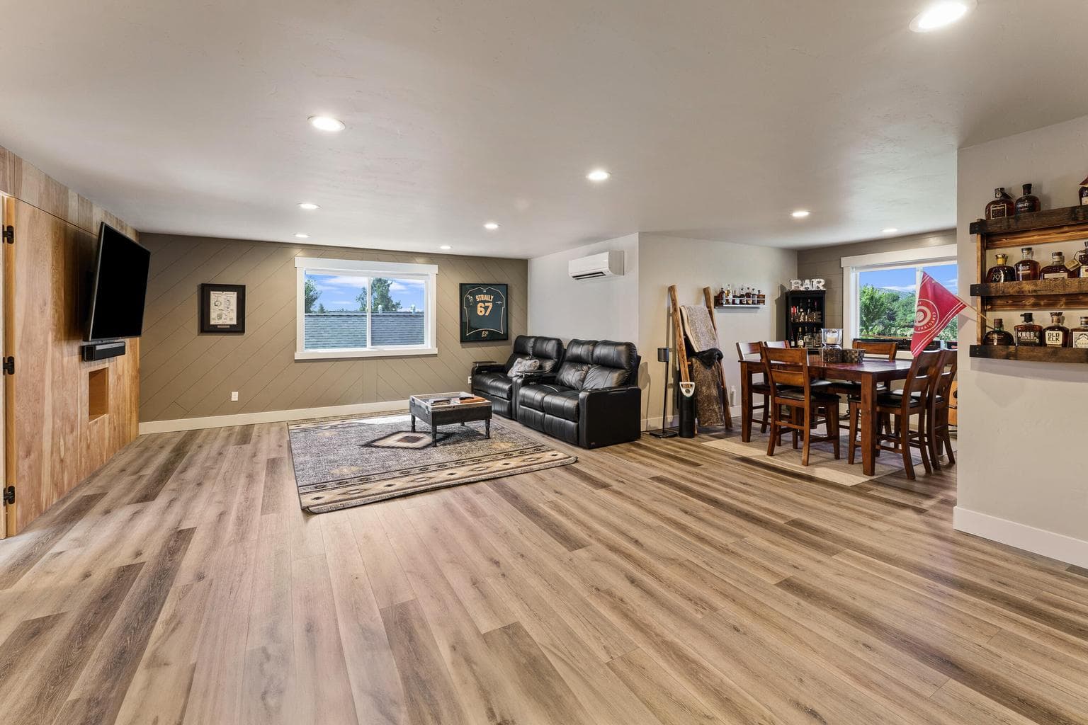 Photo of 6330 NW Jackpine Avenue 44 of 60