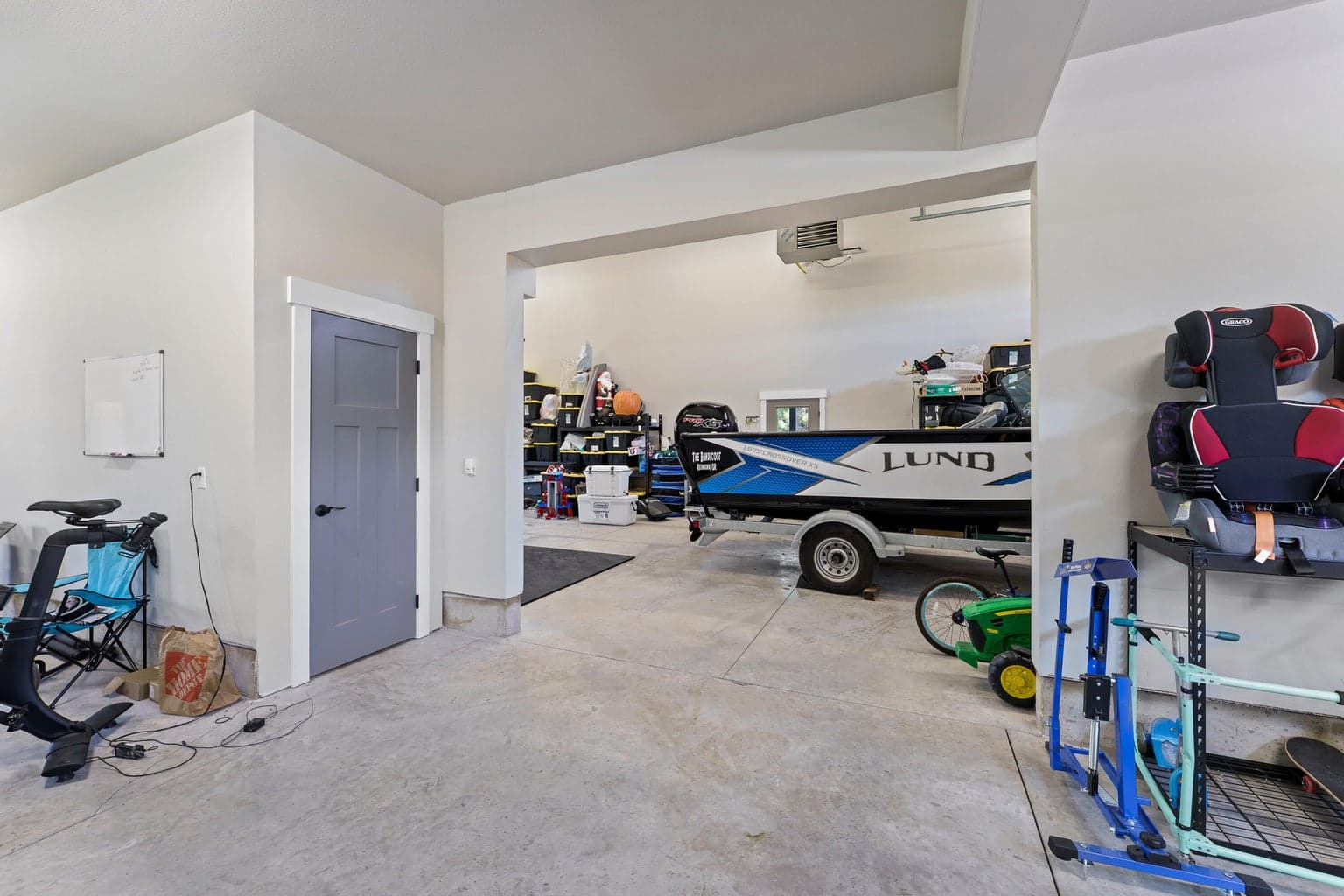 Photo of 6330 NW Jackpine Avenue 51 of 60