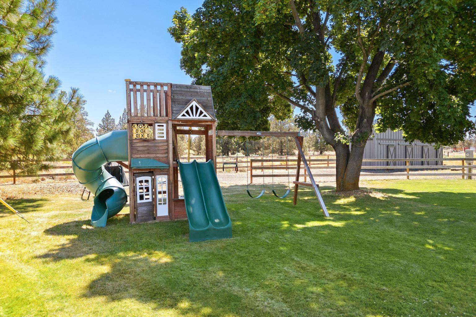 Photo of 6330 NW Jackpine Avenue 57 of 60