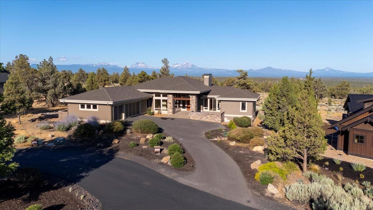 Photo of 425 Scenic Ridge 4 of 70