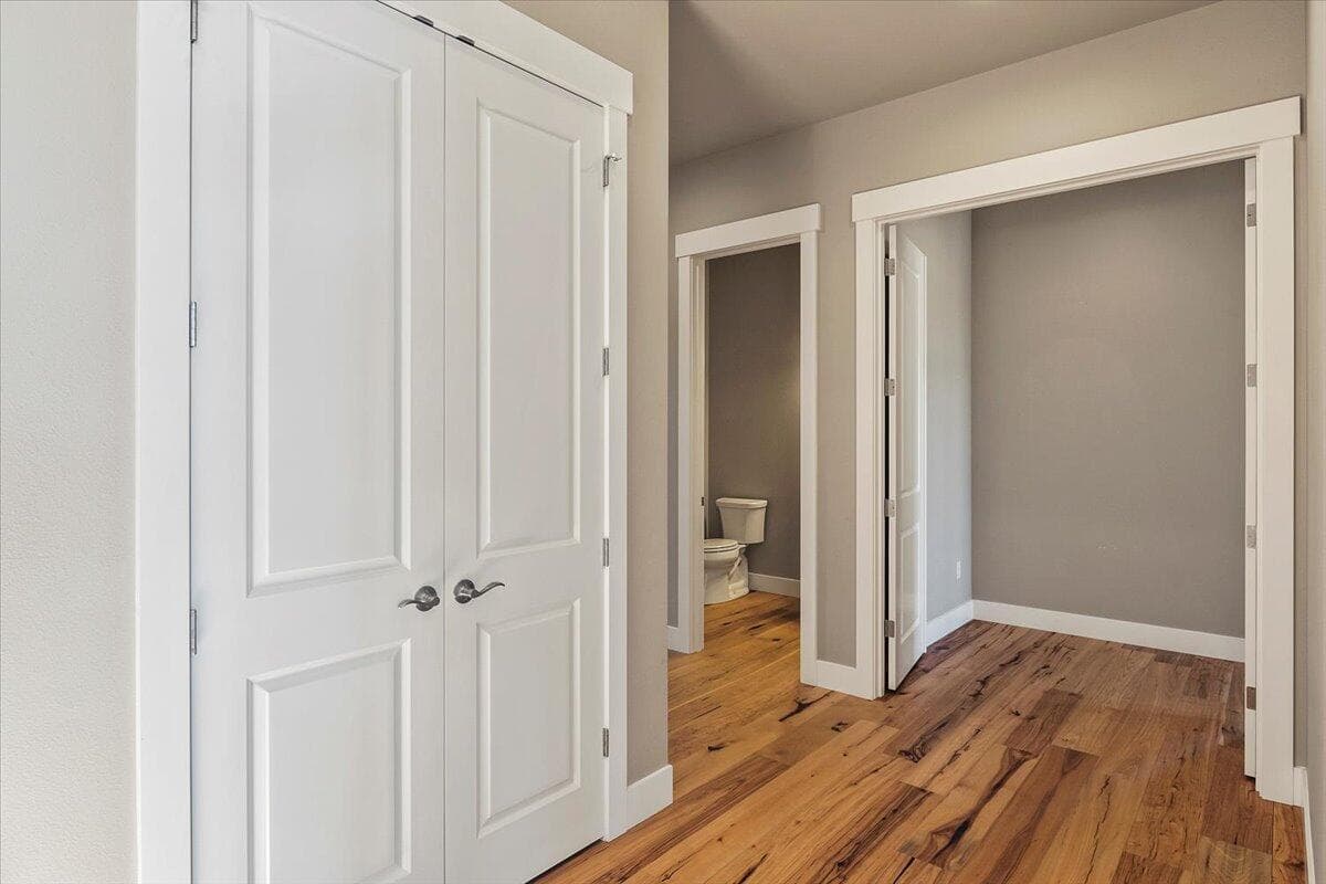 Photo of 425 Scenic Ridge Court 26 of 70