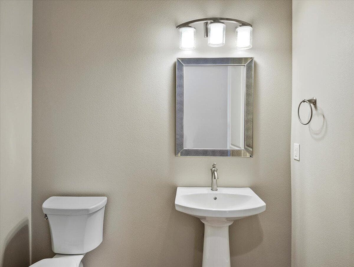 Photo of 425 Scenic Ridge Court 27 of 70