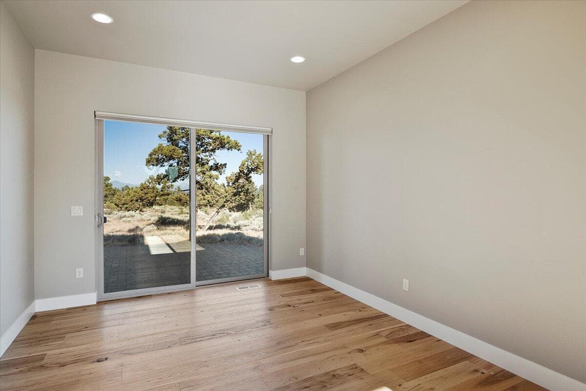 Photo of 425 Scenic Ridge Court 43 of 70