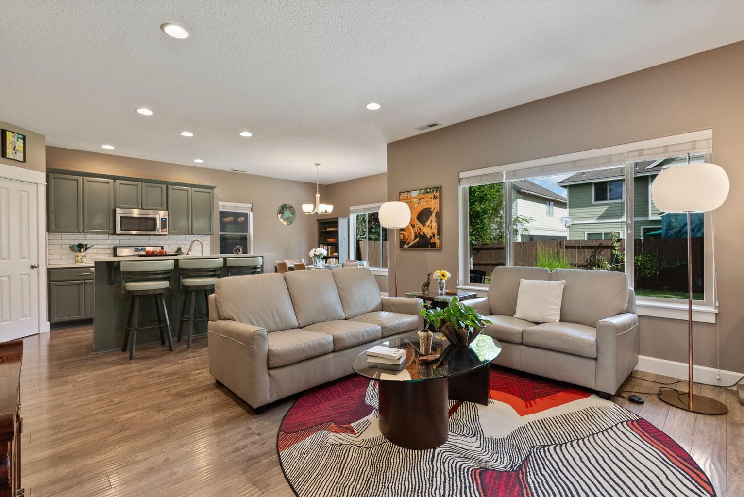 Photo of 21340 NE Evelyn Place 7 of 48