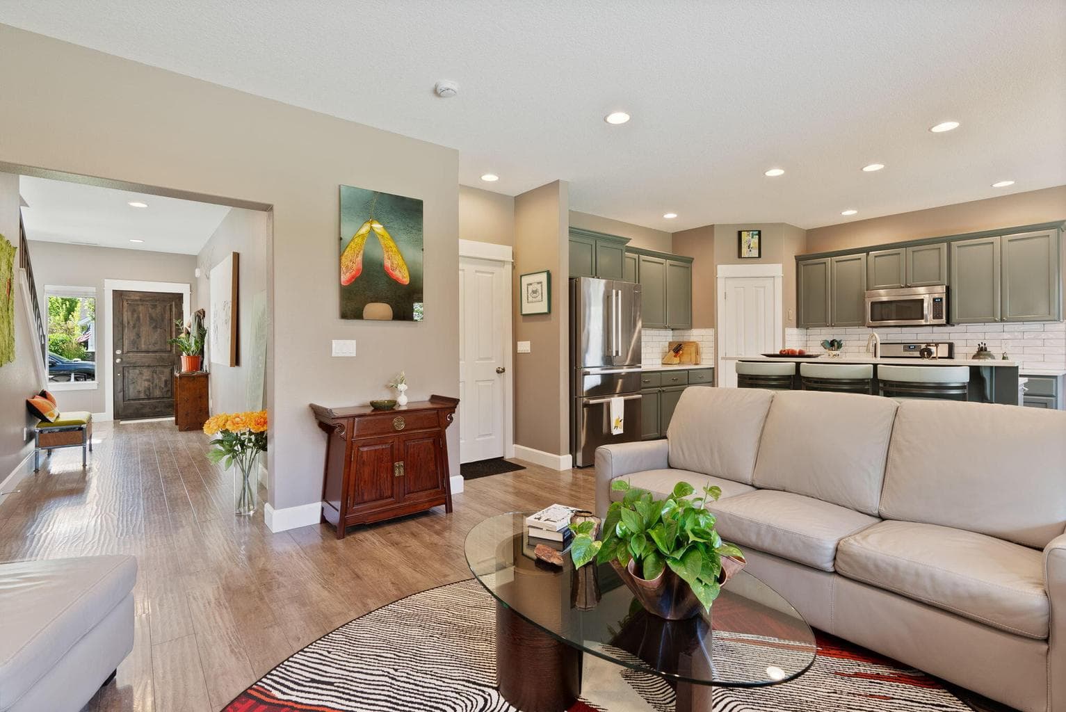 Photo of 21340 NE Evelyn Place 8 of 48