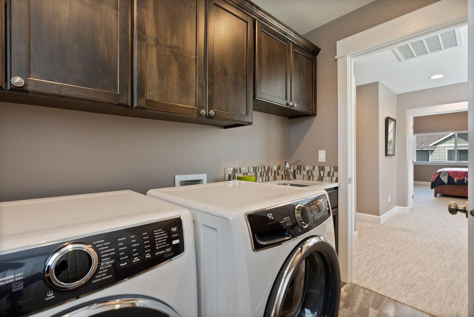 Photo of 21340 NE Evelyn Place 34 of 48