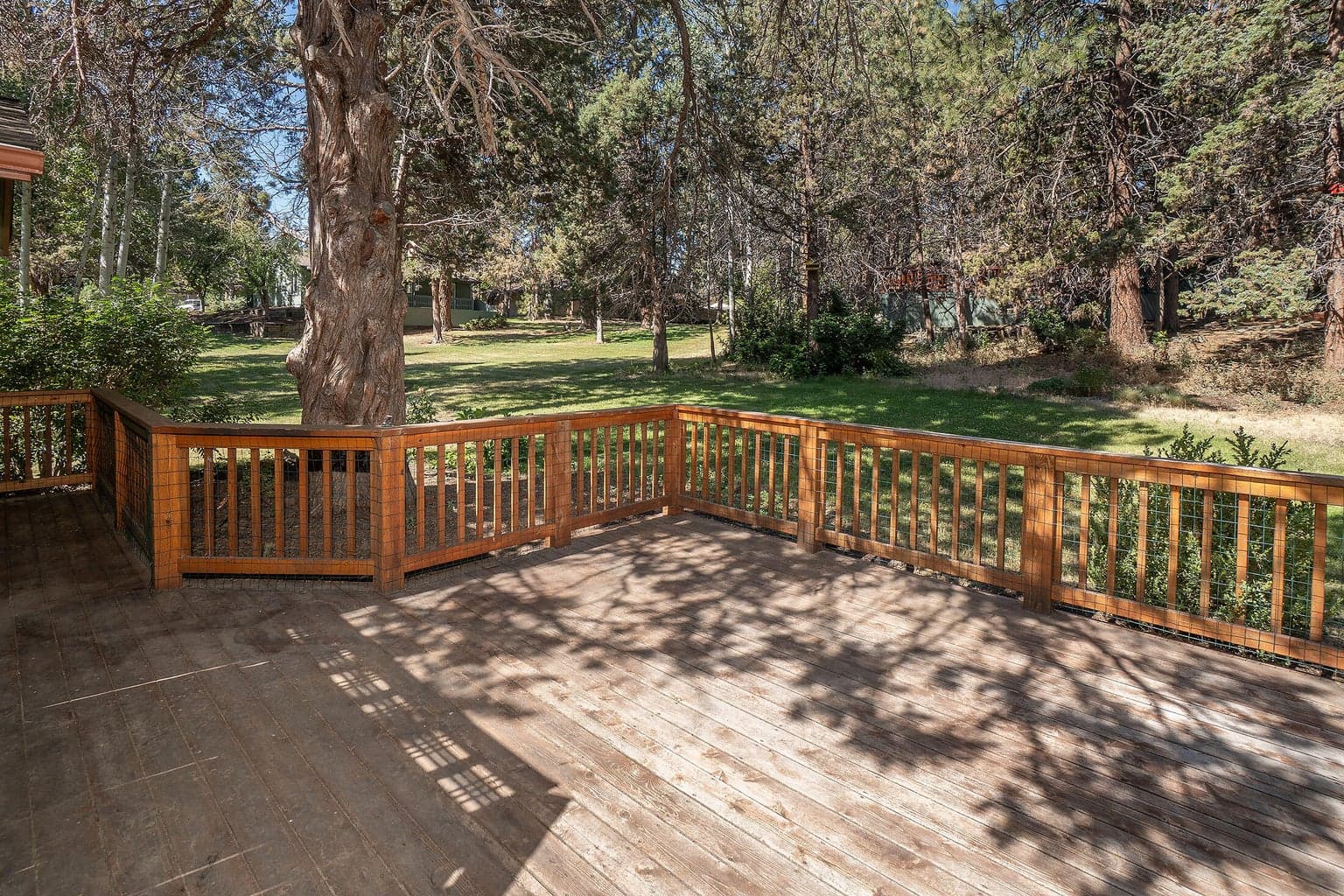 Photo of 20783 Canterbury Court 18 of 24