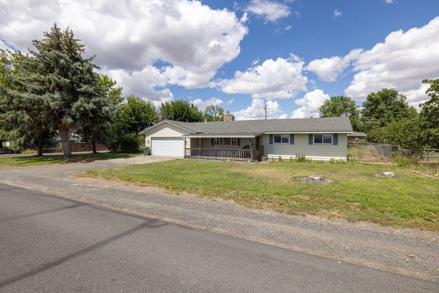 Photo of 415 9th 4 of 49